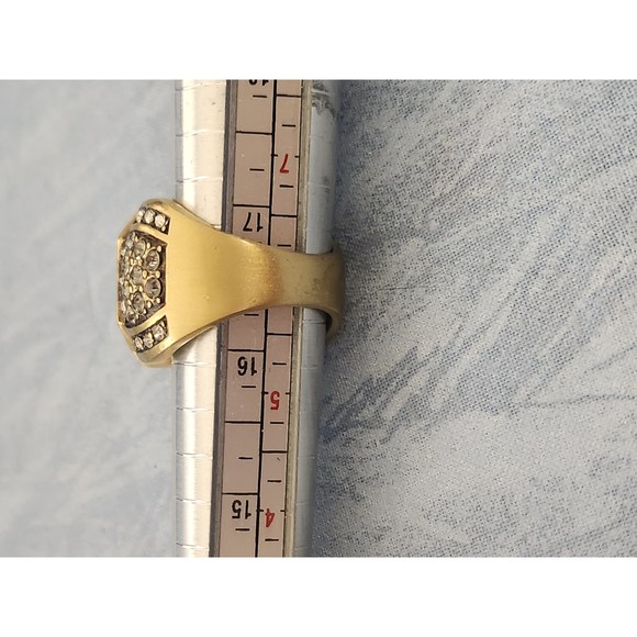 HEIDI DAUS Pyramid Cocktail Ring - Picture 5 of 5